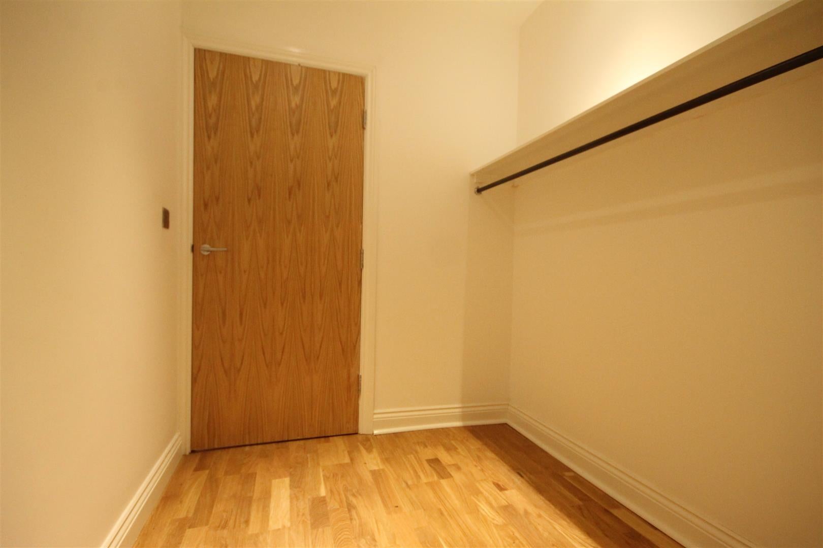 Flat Falconar's Court in Newcastle upon Tyne