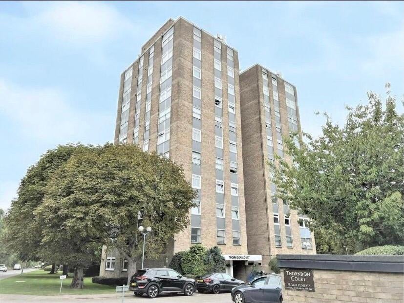 Flat Eagle Way in Brentwood