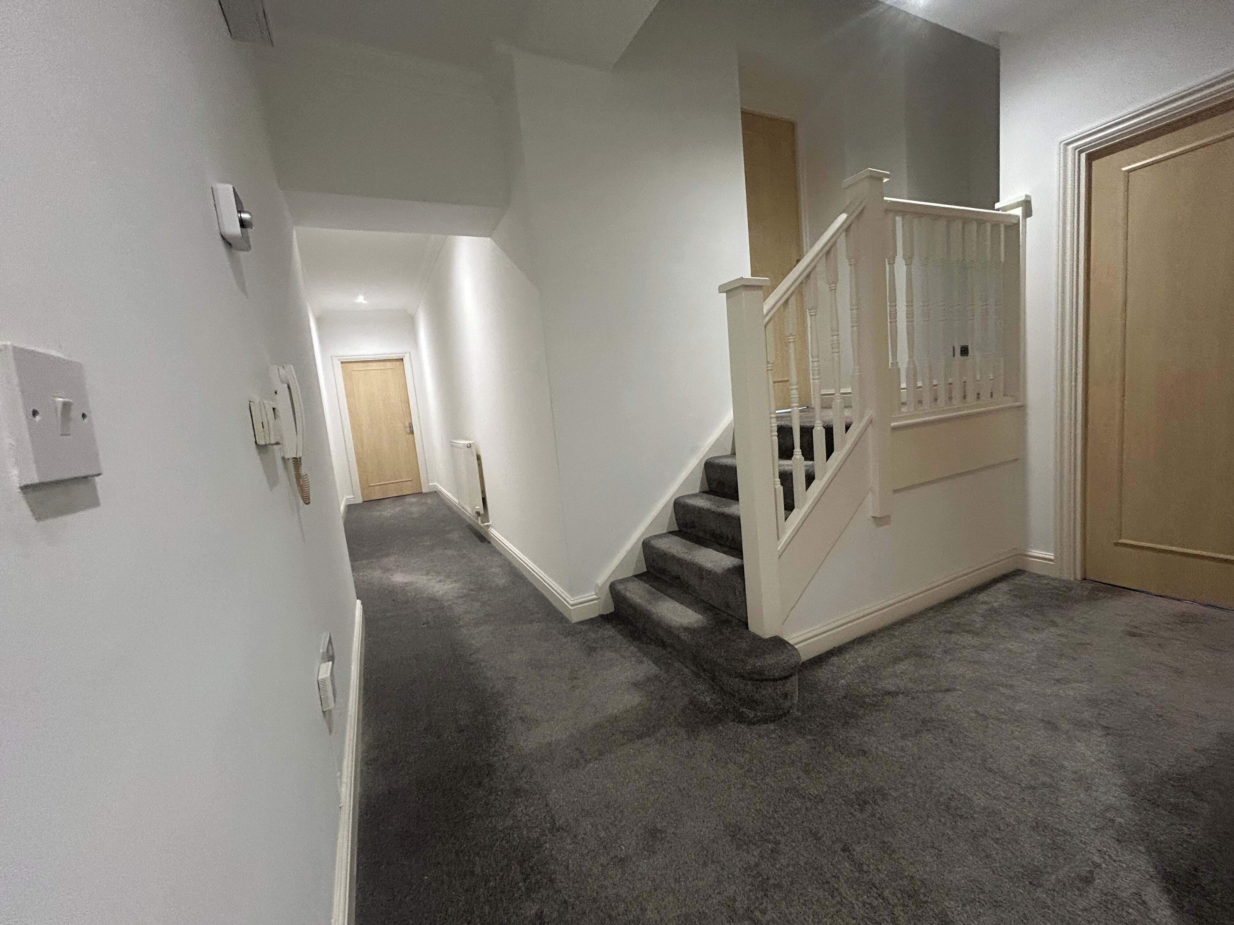 Flat Roxley Court Lane in Letchworth Garden City