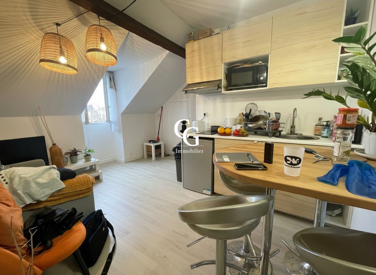 Flat Rue Président Desmars in Nantes