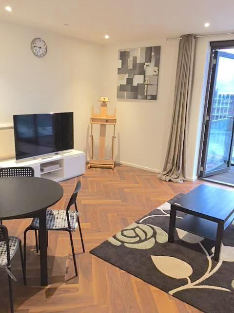 Flat New Union Square in Greater London