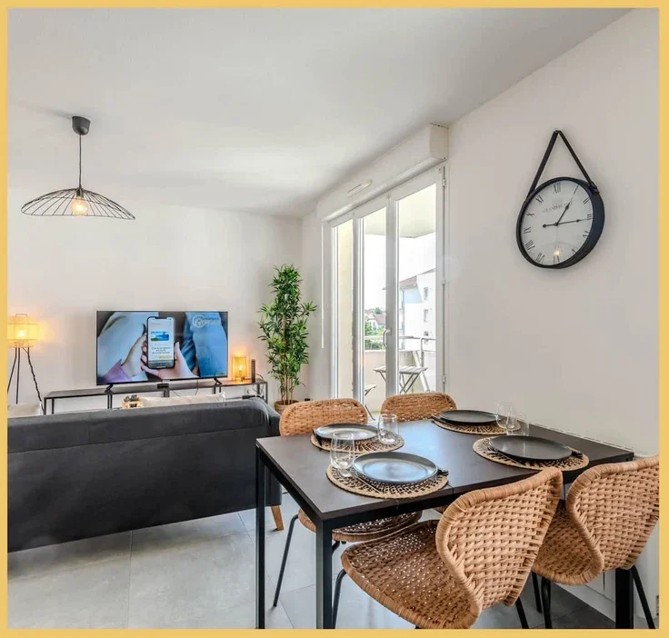 Appartement Rue Édouard Thouvenel à Ville-la-Grand