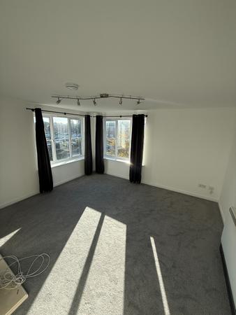 Flat Benn Avenue in Paisley