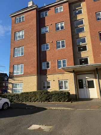 Flat Benn Avenue in Paisley