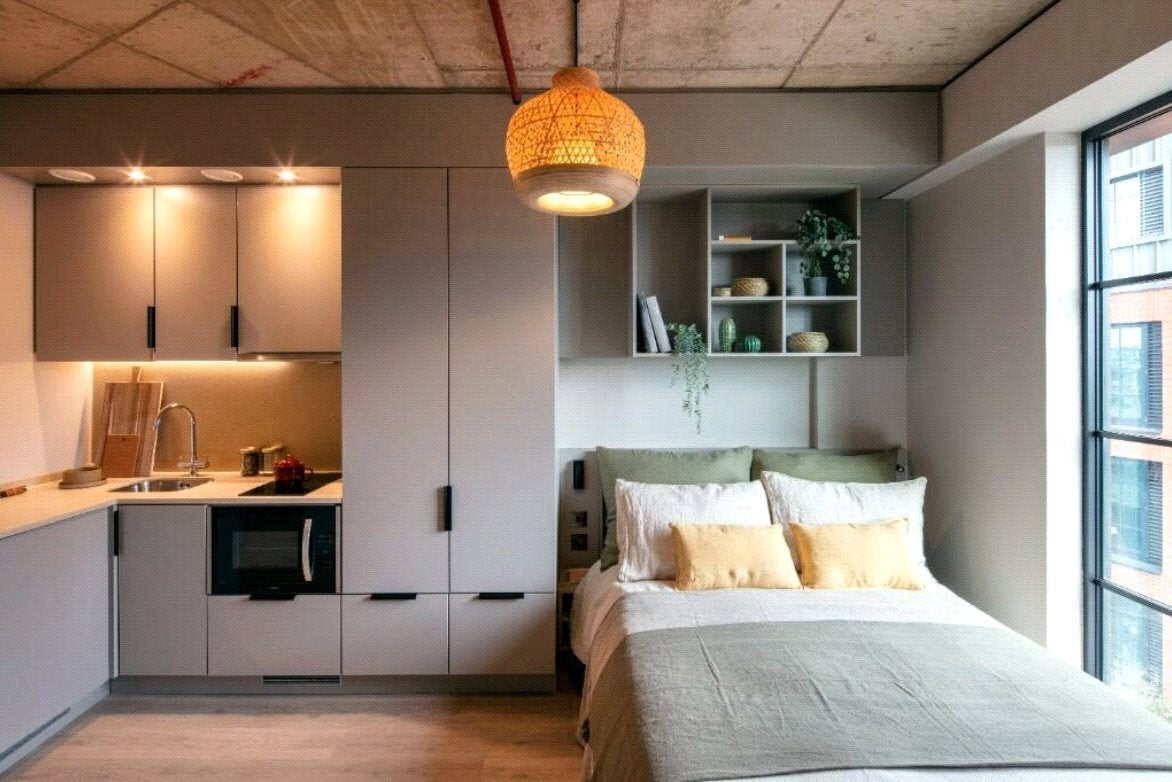 Flat Trewint Street in Greater London