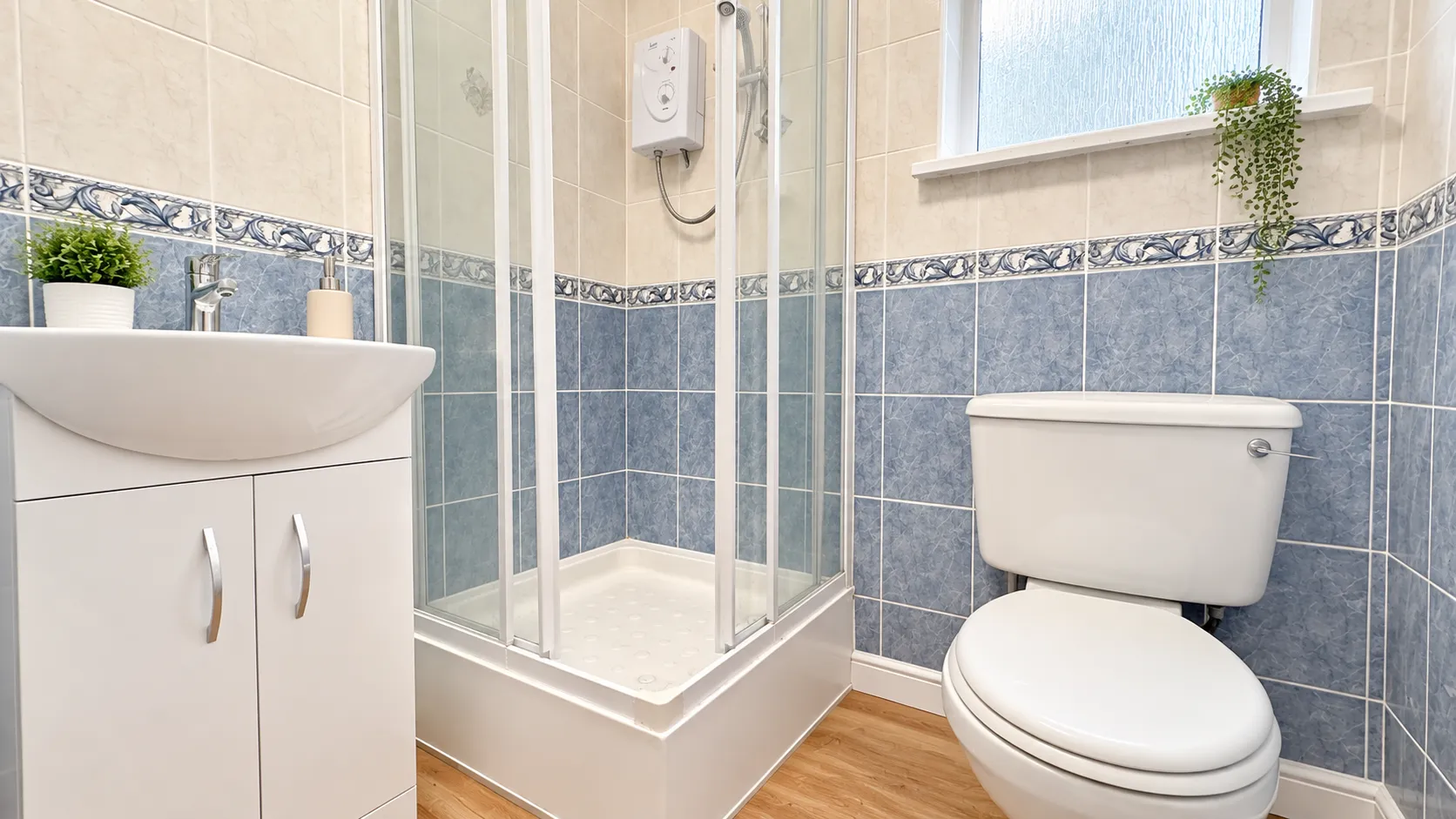 Room Coxwell Road in Greater London