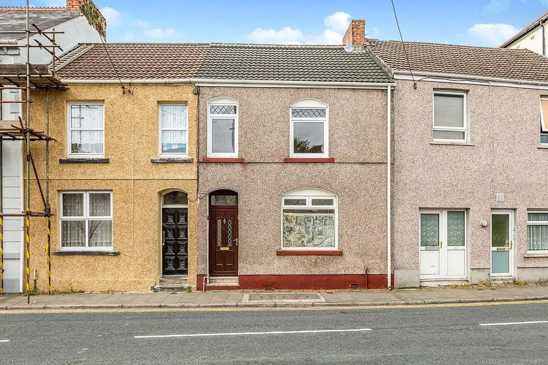 Flat Bethania Street in Maesteg