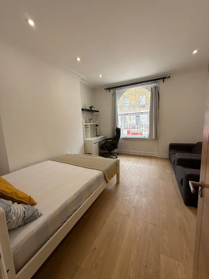 Flat North Gower Street in Greater London