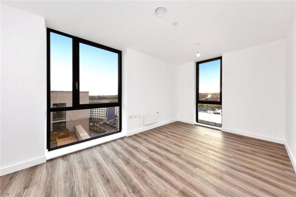 Flat Kimpton Road in Luton