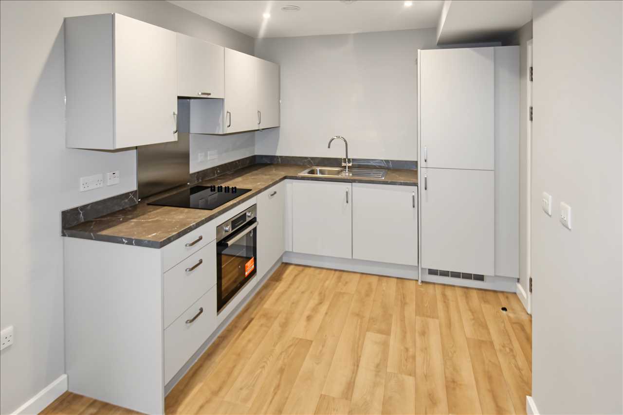 Flat Kelham Way in Eastwood