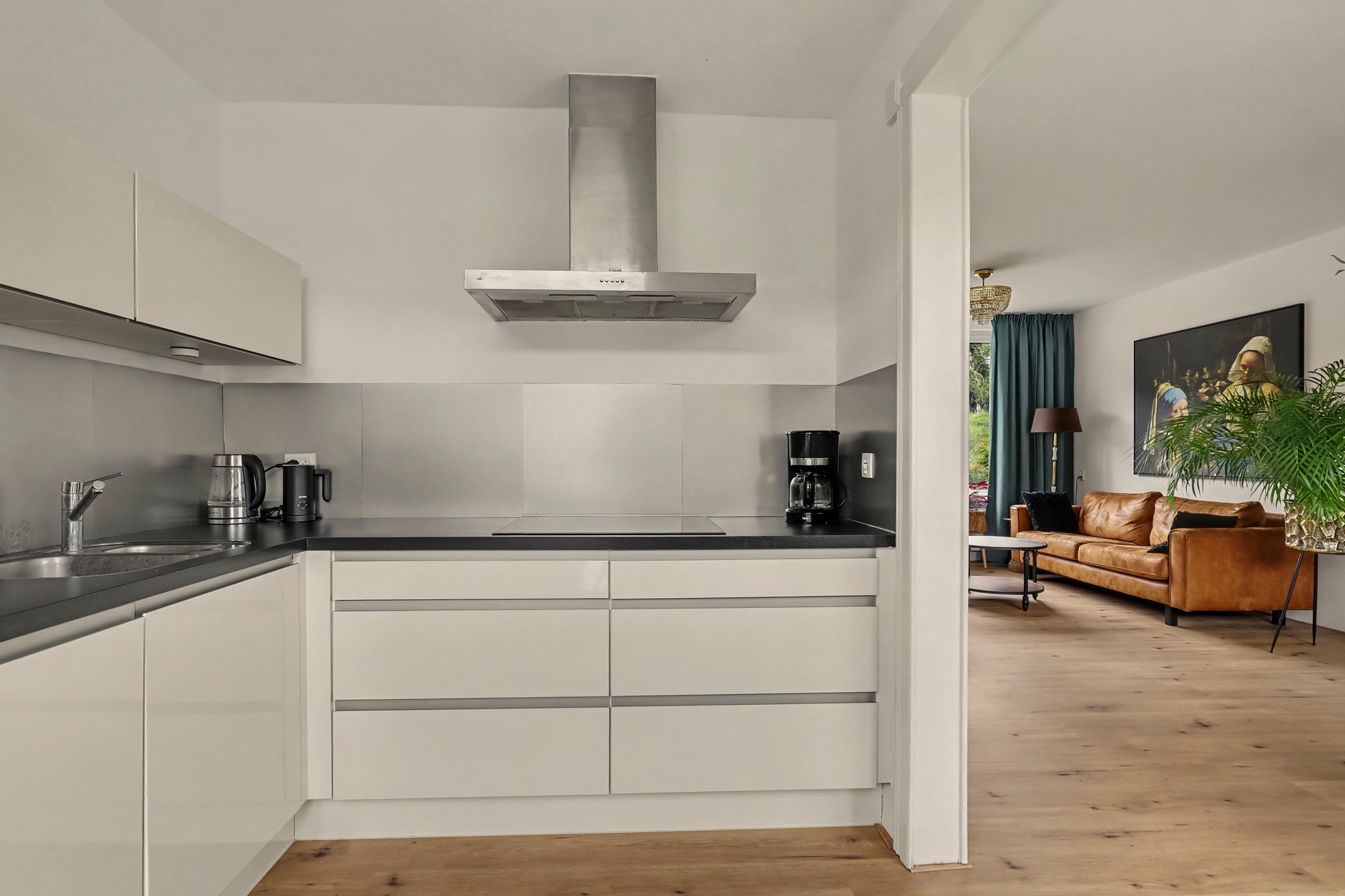 Tussenwoning te koop: Bermweg 95, Oost-Souburg
