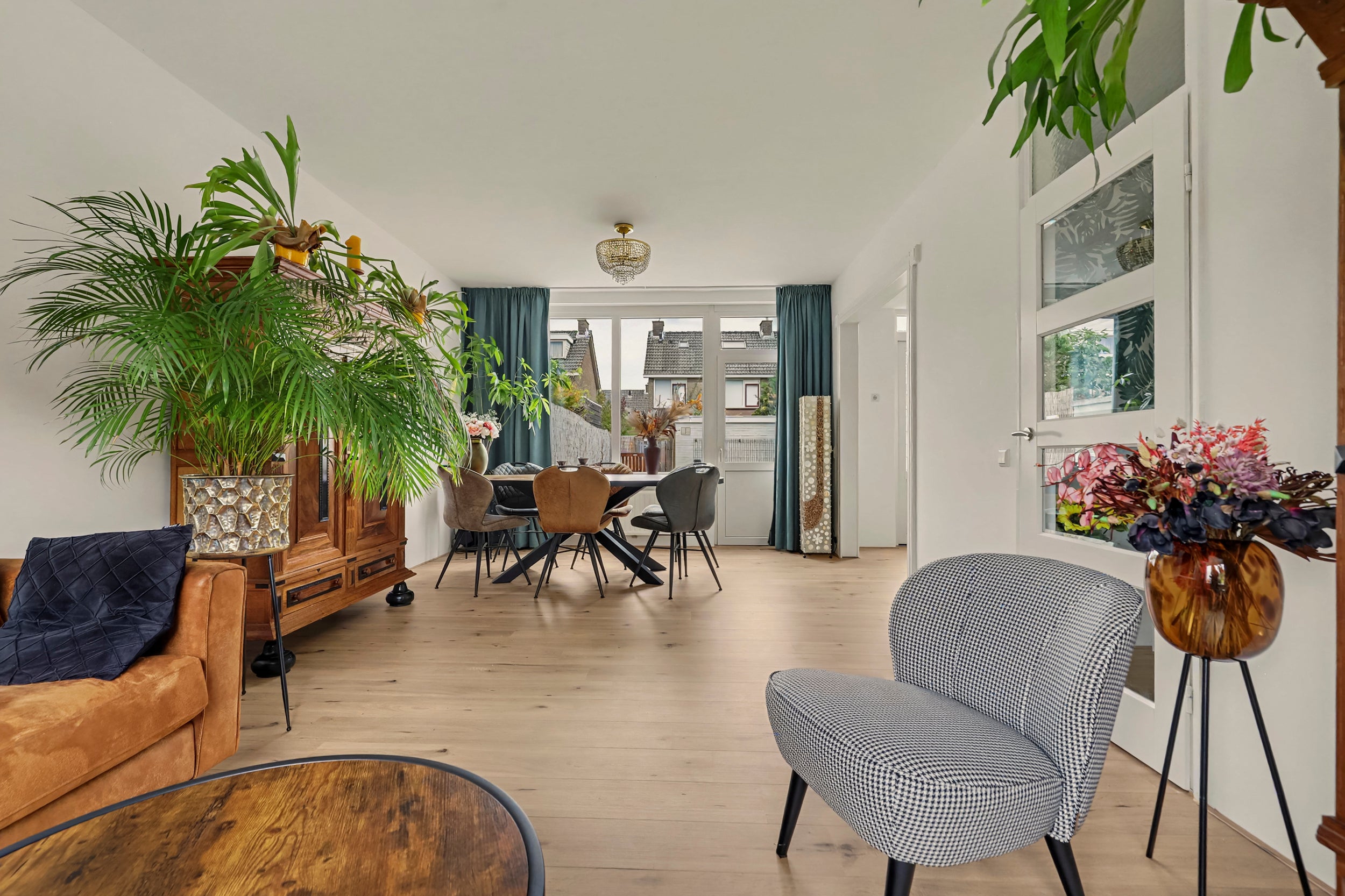 Tussenwoning te koop: Bermweg 95, Oost-Souburg
