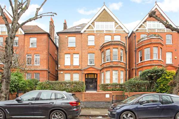 Flat Wedderburn Road in Greater London
