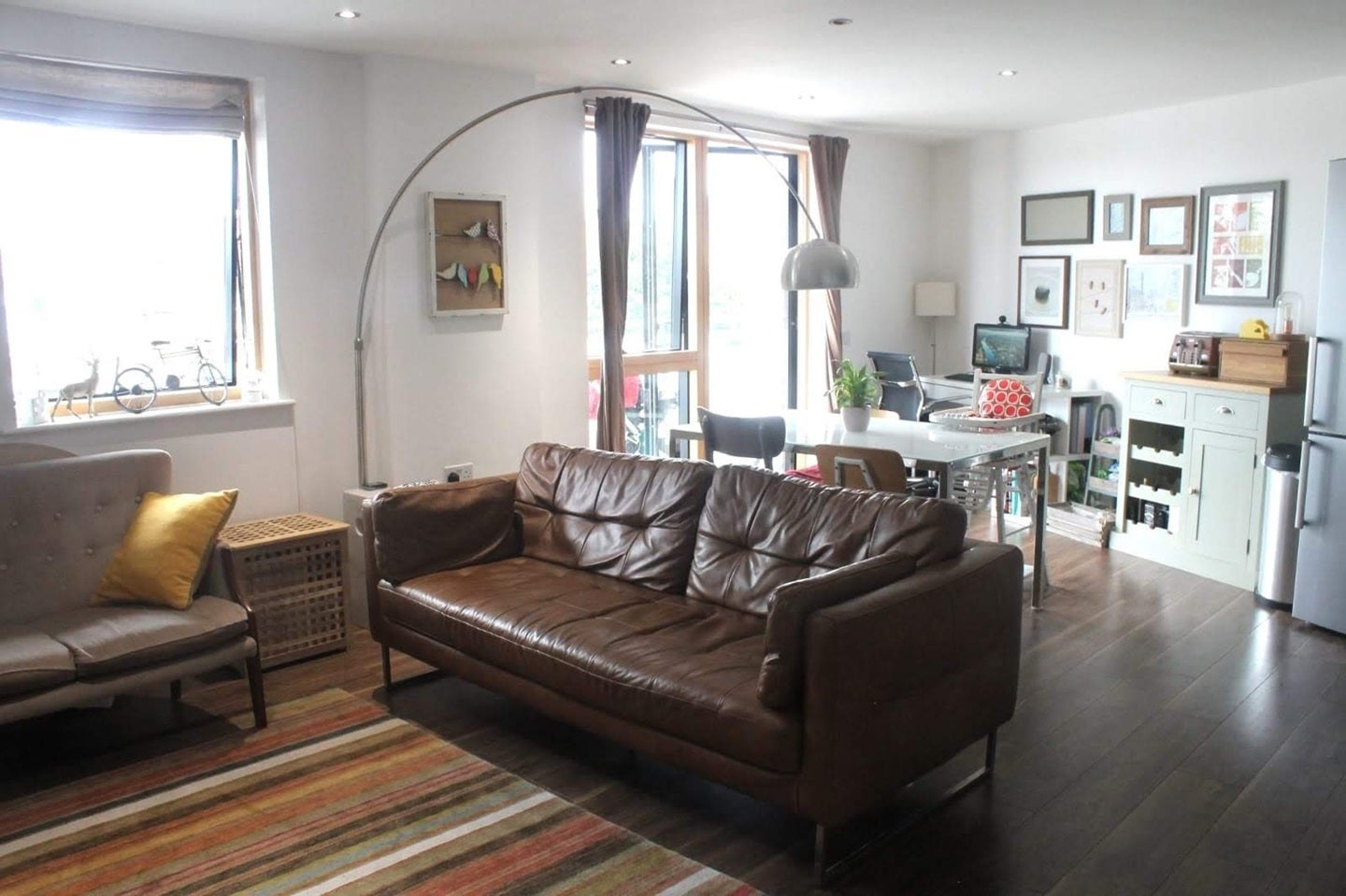 Flat Craven Park in Greater London