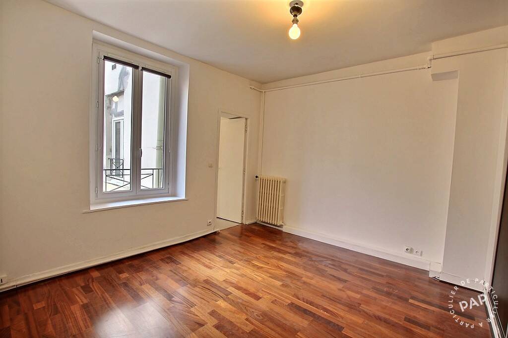 Flat Place des Rotondes in Saint-Germain-en-Laye
