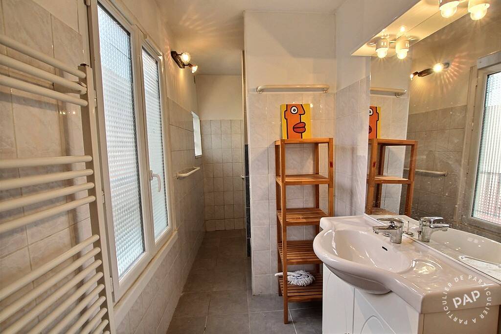 Flat Place des Rotondes in Saint-Germain-en-Laye