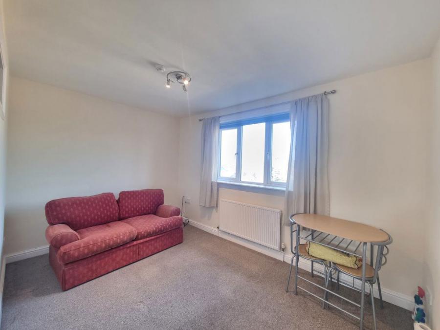 Flat Alexandra Road in Leicester