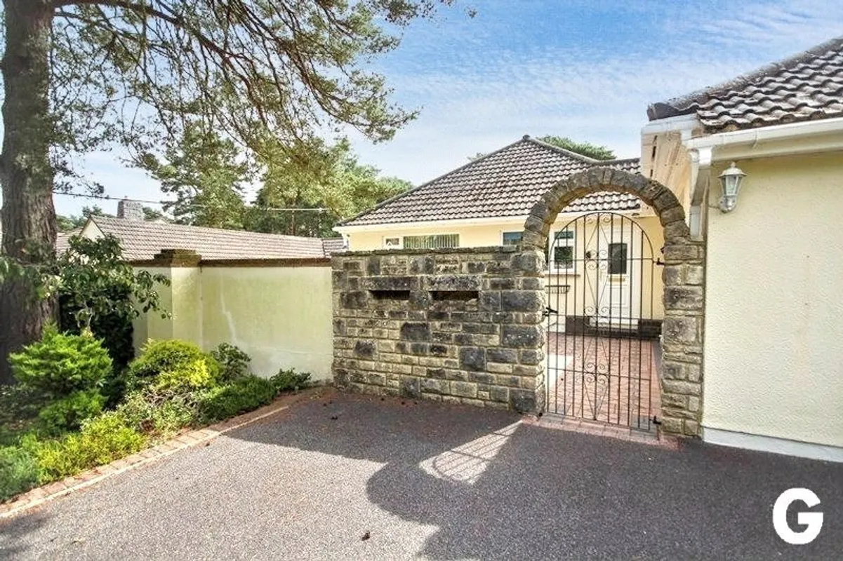 House Avon Avenue in St Ives