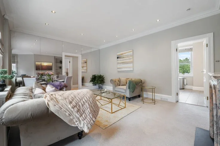 Flat Hans Place in Greater London