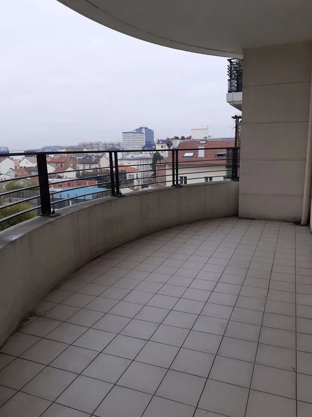 Appartement Place du 8 Mai 1945 à Courbevoie