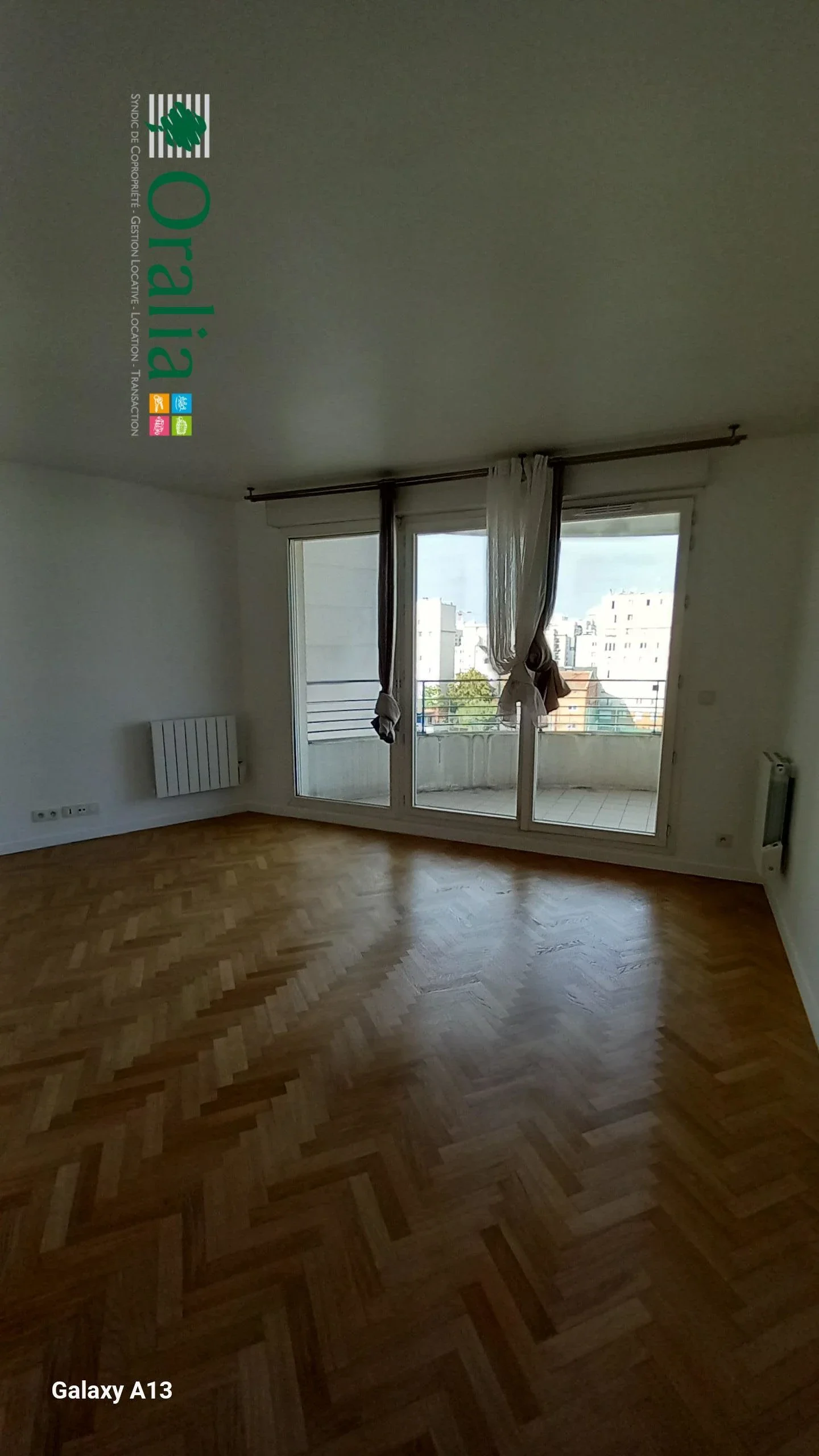Appartement Place du 8 Mai 1945 à Courbevoie