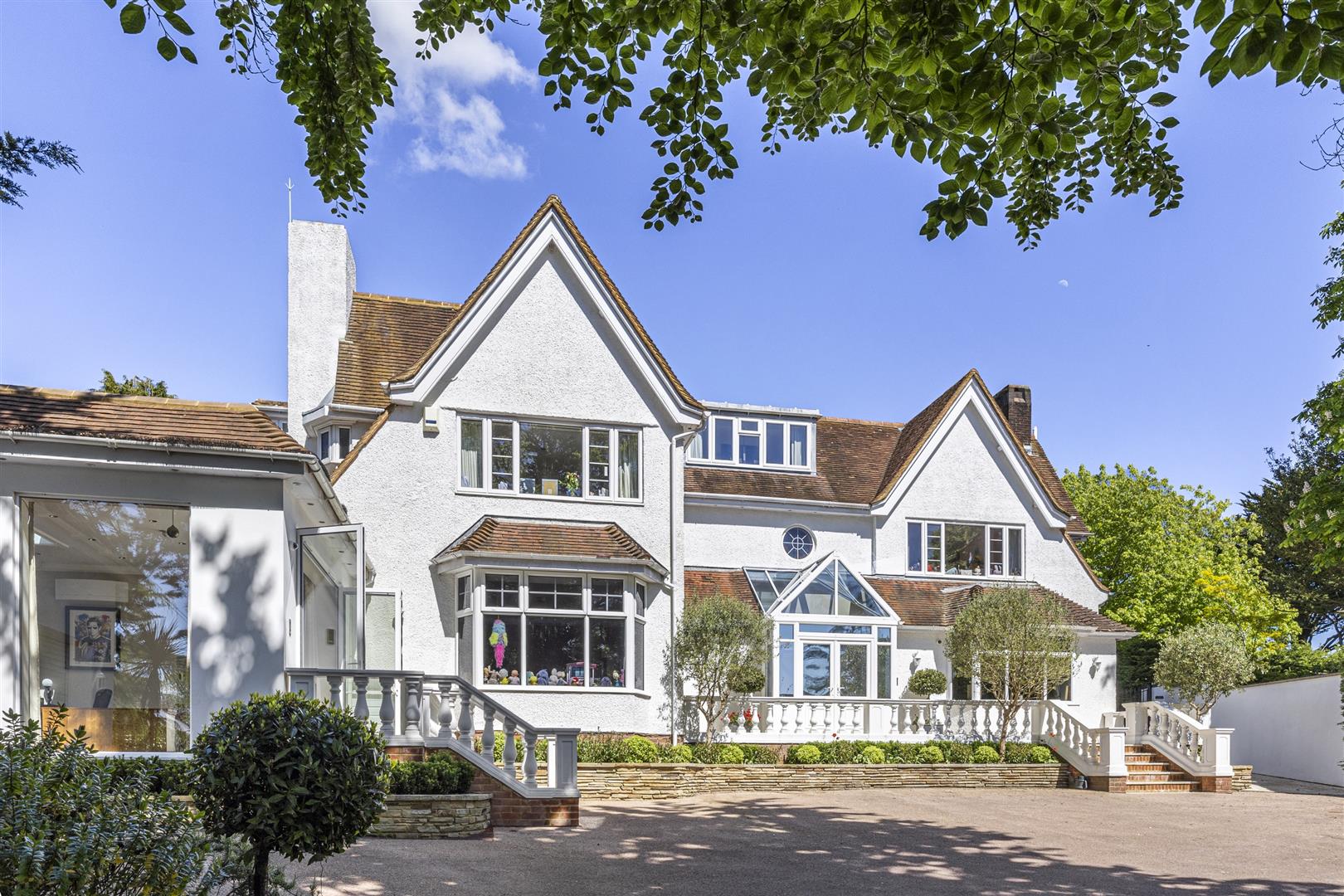 House Tongdean Avenue in Portslade by Sea