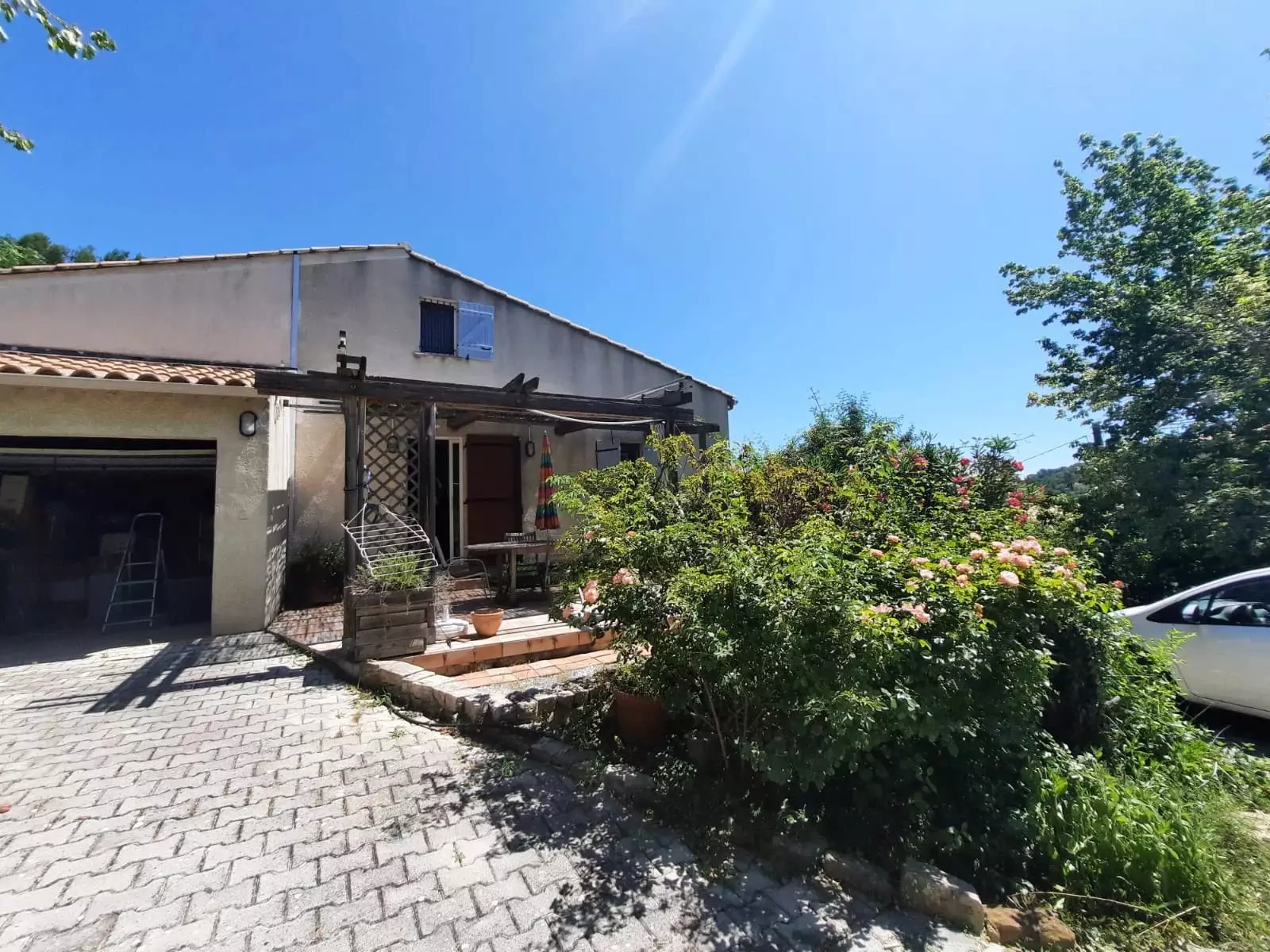 House Avenue Guérin Marchi in Fuveau