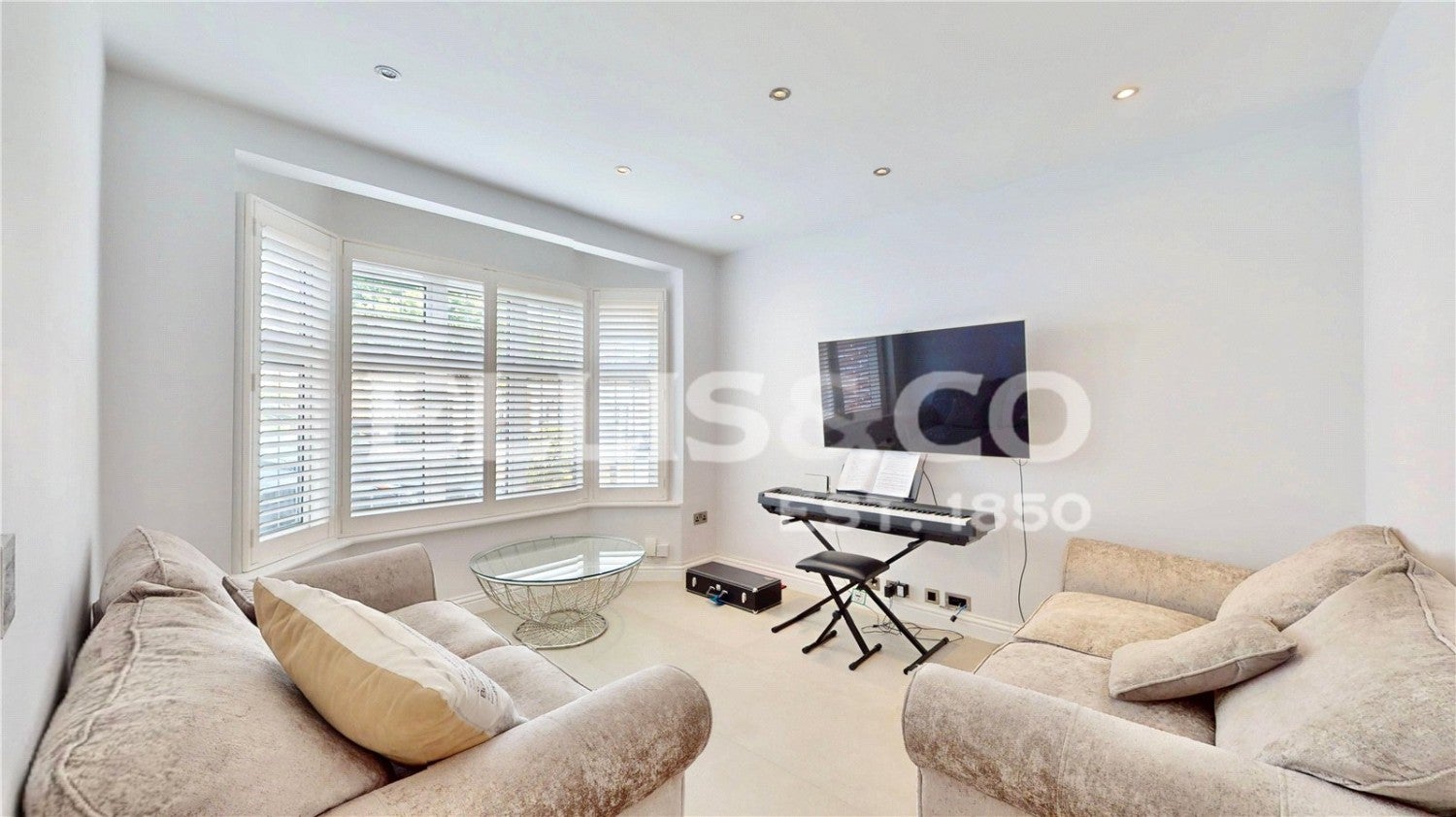 House Park Way in Greater London