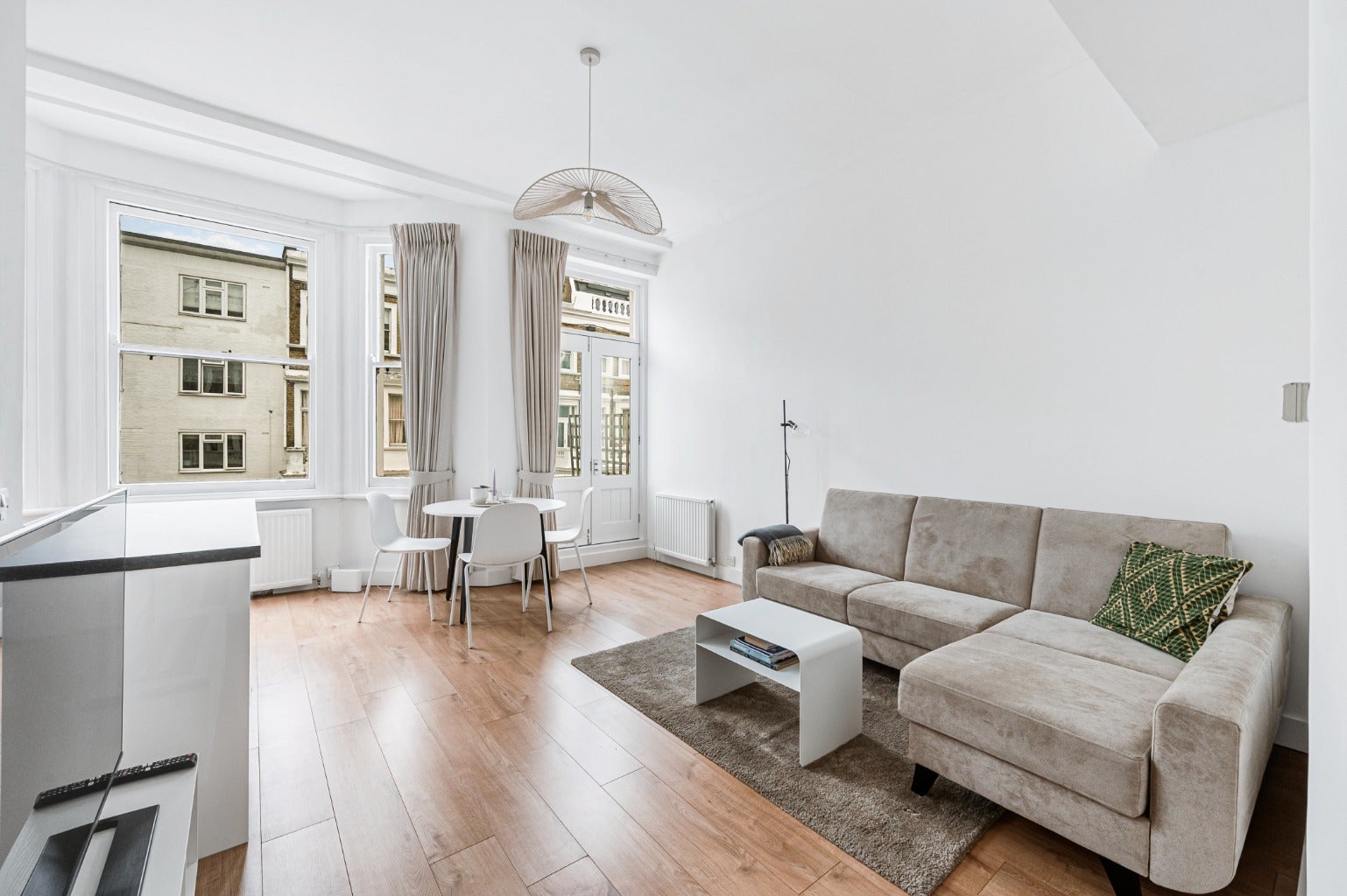 Flat Comeragh Road in Greater London