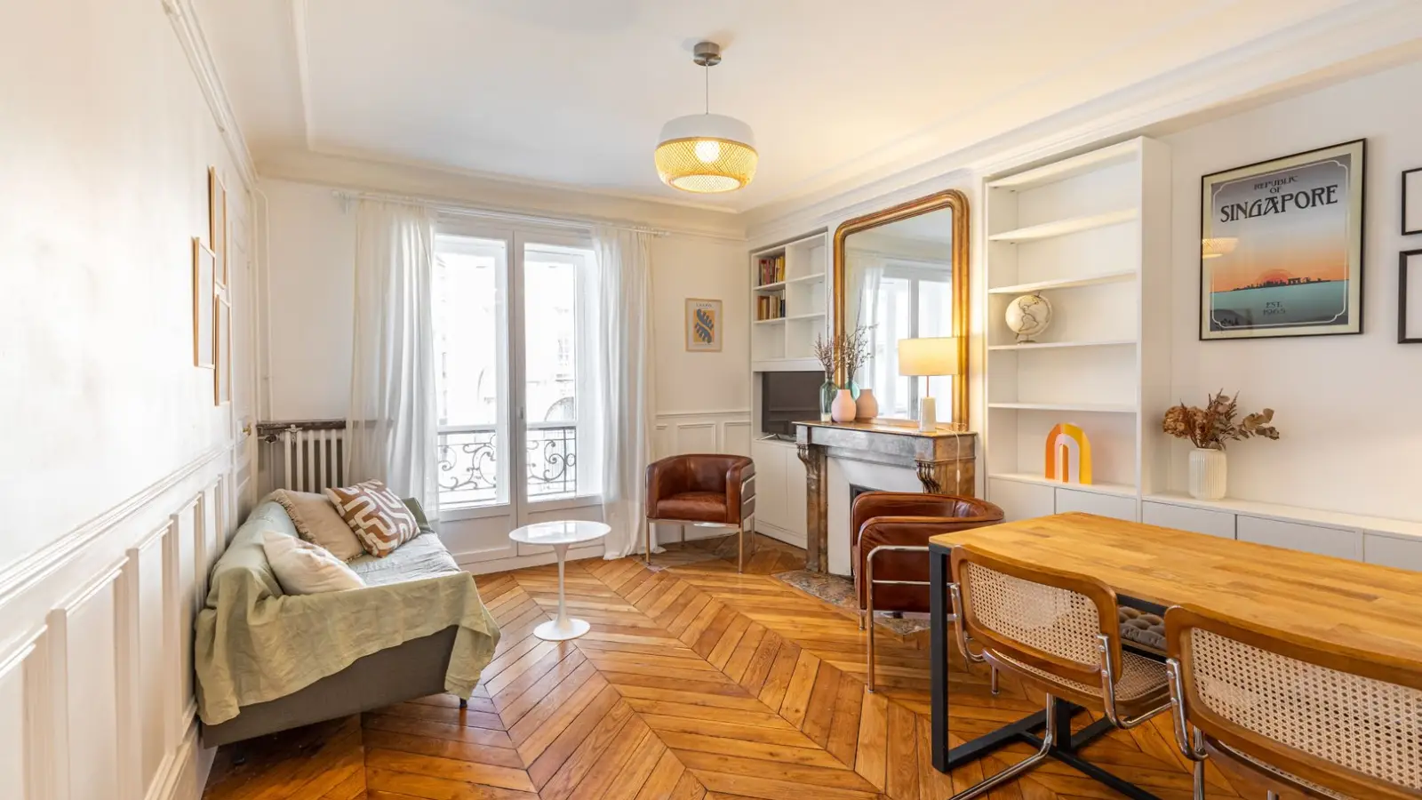 Flat Rue de l'Arbalète in Paris