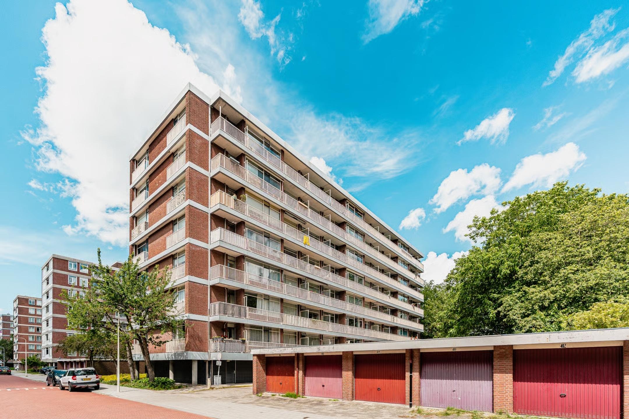 Appartement Kornalijnhorst 340 in Den Haag