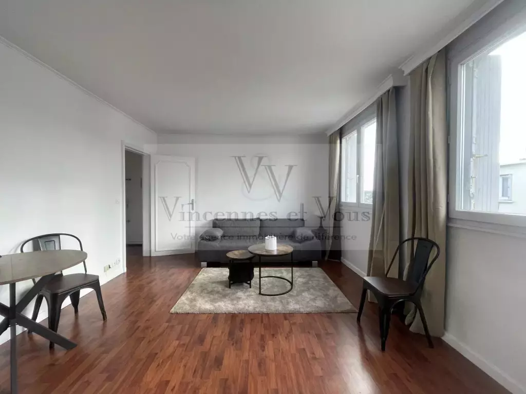 Flat Rue du Bac in Le Perreux-sur-Marne