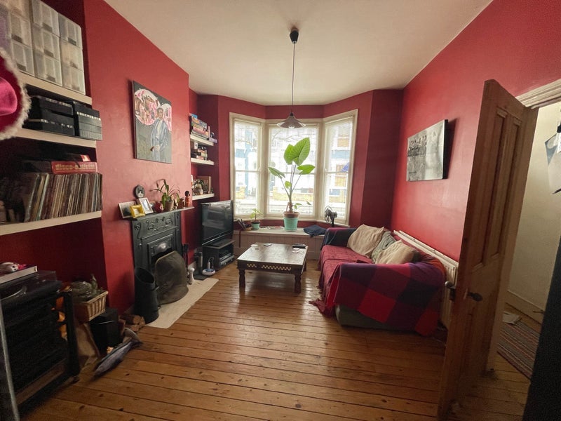 Room Belgrade Road in Greater London