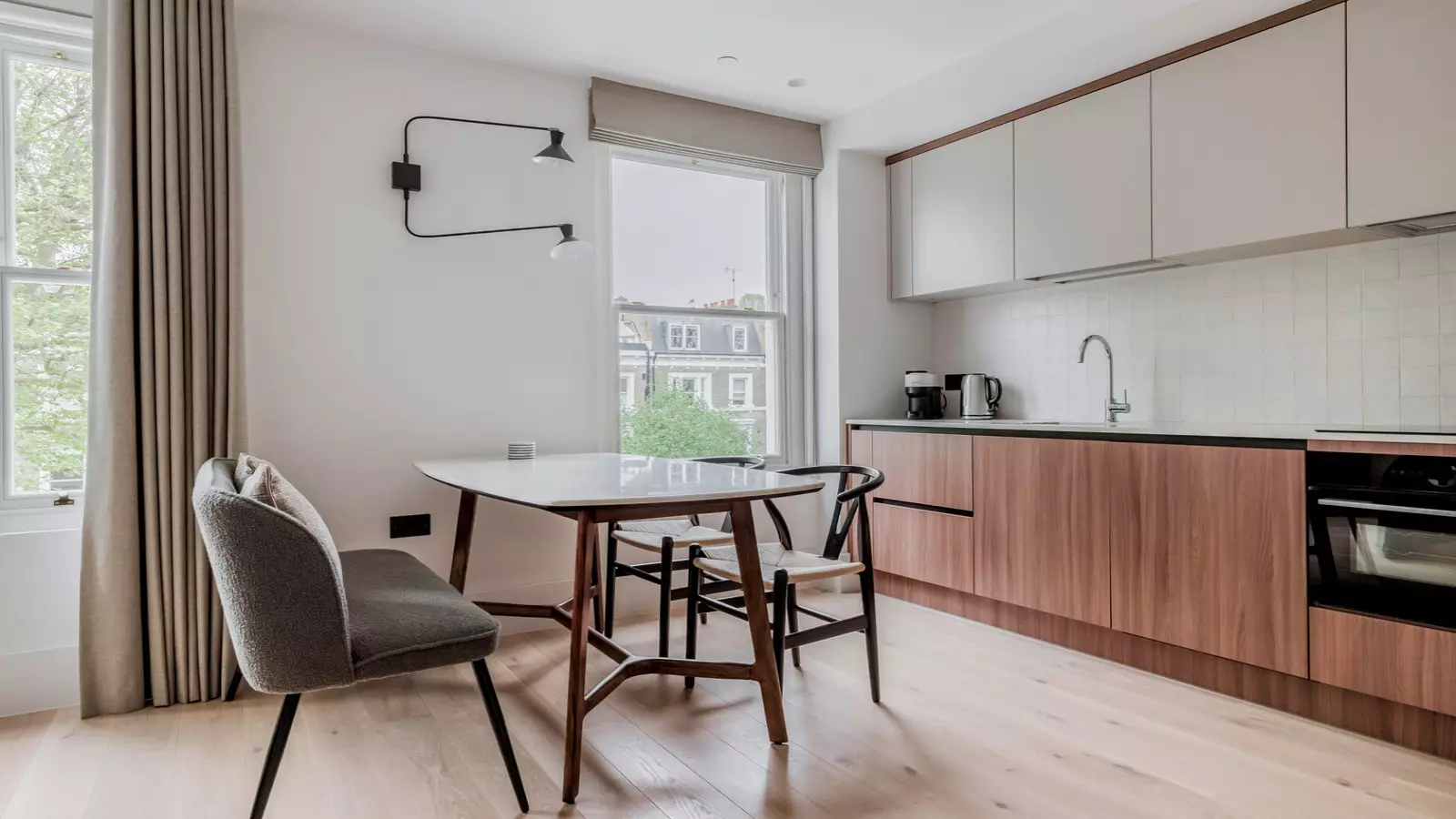 Flat Elsham Road in Greater London