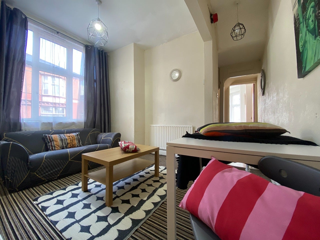 Flat Beckingham Road in Leicester
