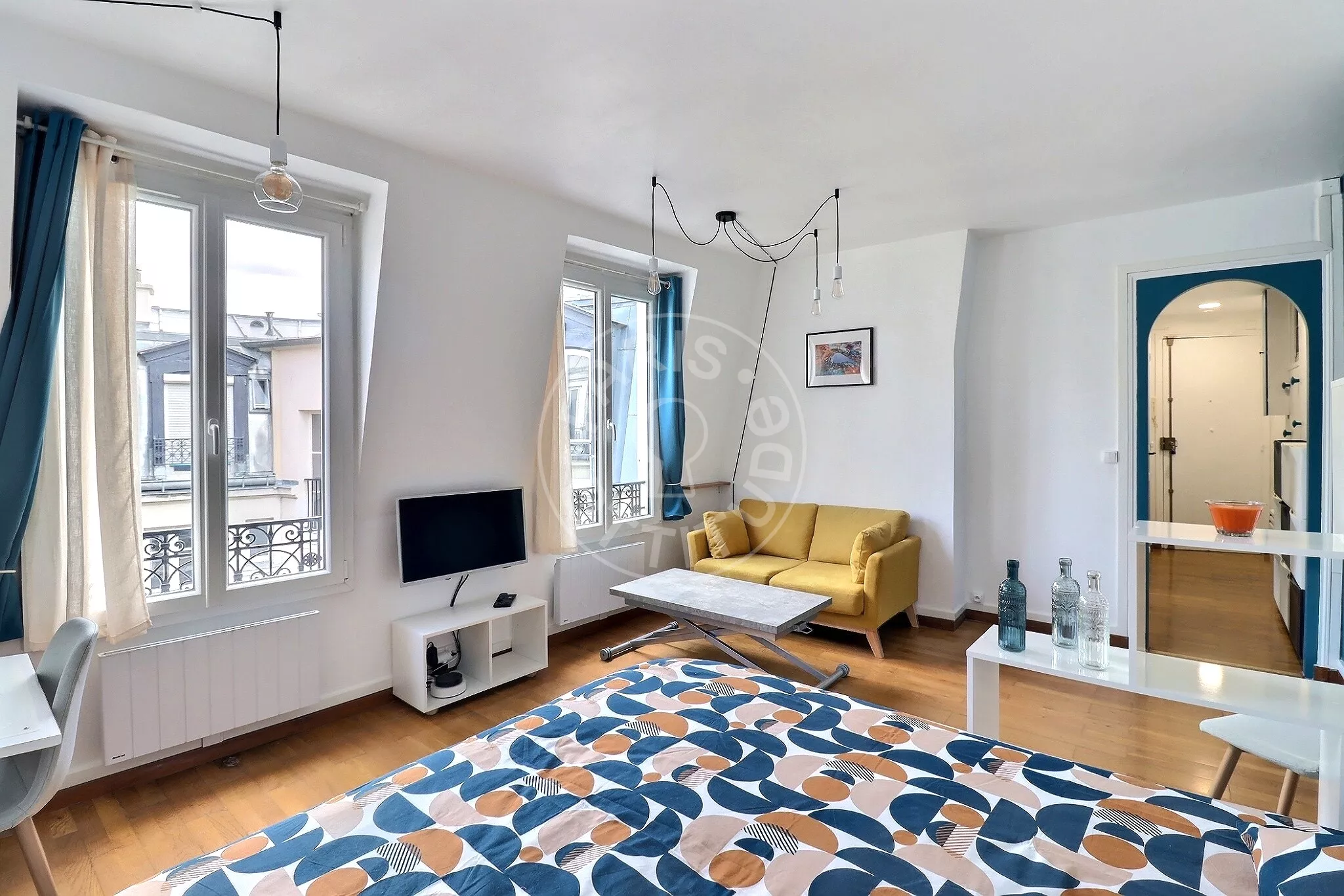Flat Rue du Hameau in Paris