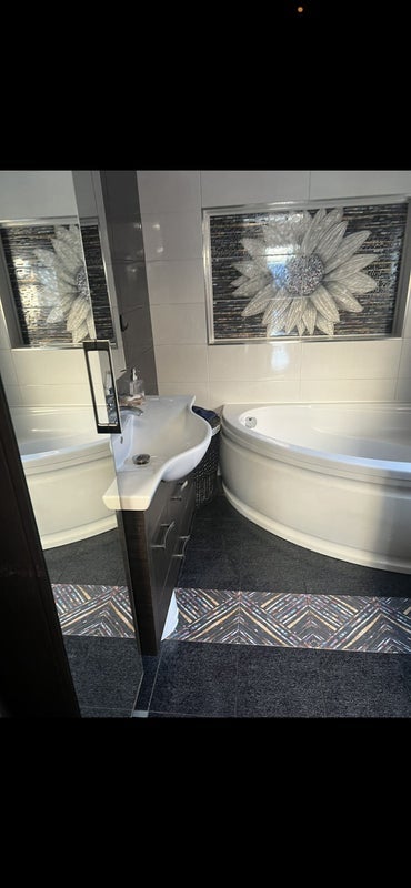 Room Lambert's Place in Greater London