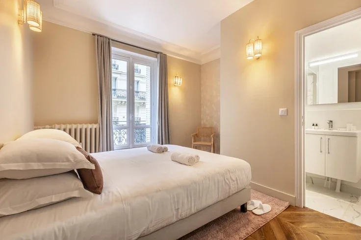 Appartement Rue de Rome à Paris