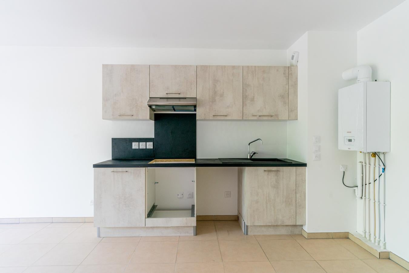 Flat Avenue Georges Clemenceau in Plan-de-Cuques