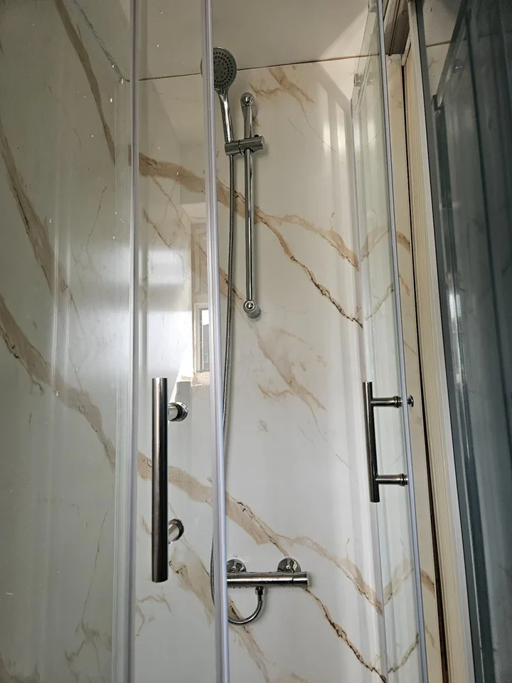 Flat Bexley Road in Greater London