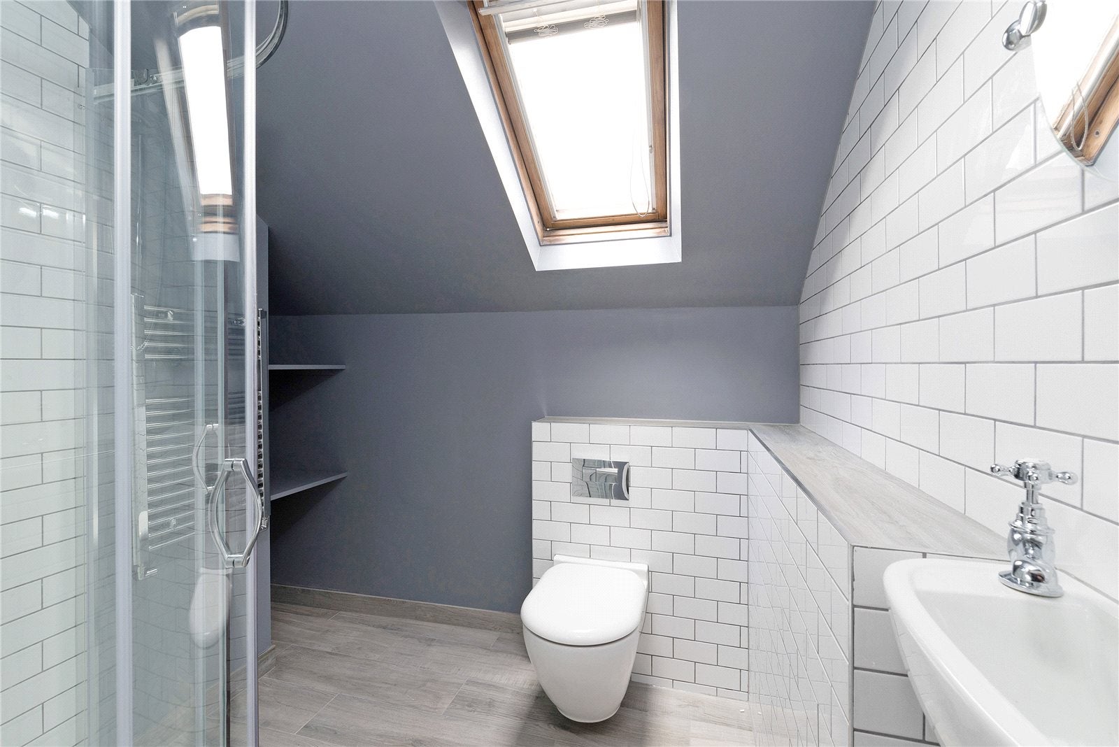 Flat Saint Alphonsus Road in Greater London