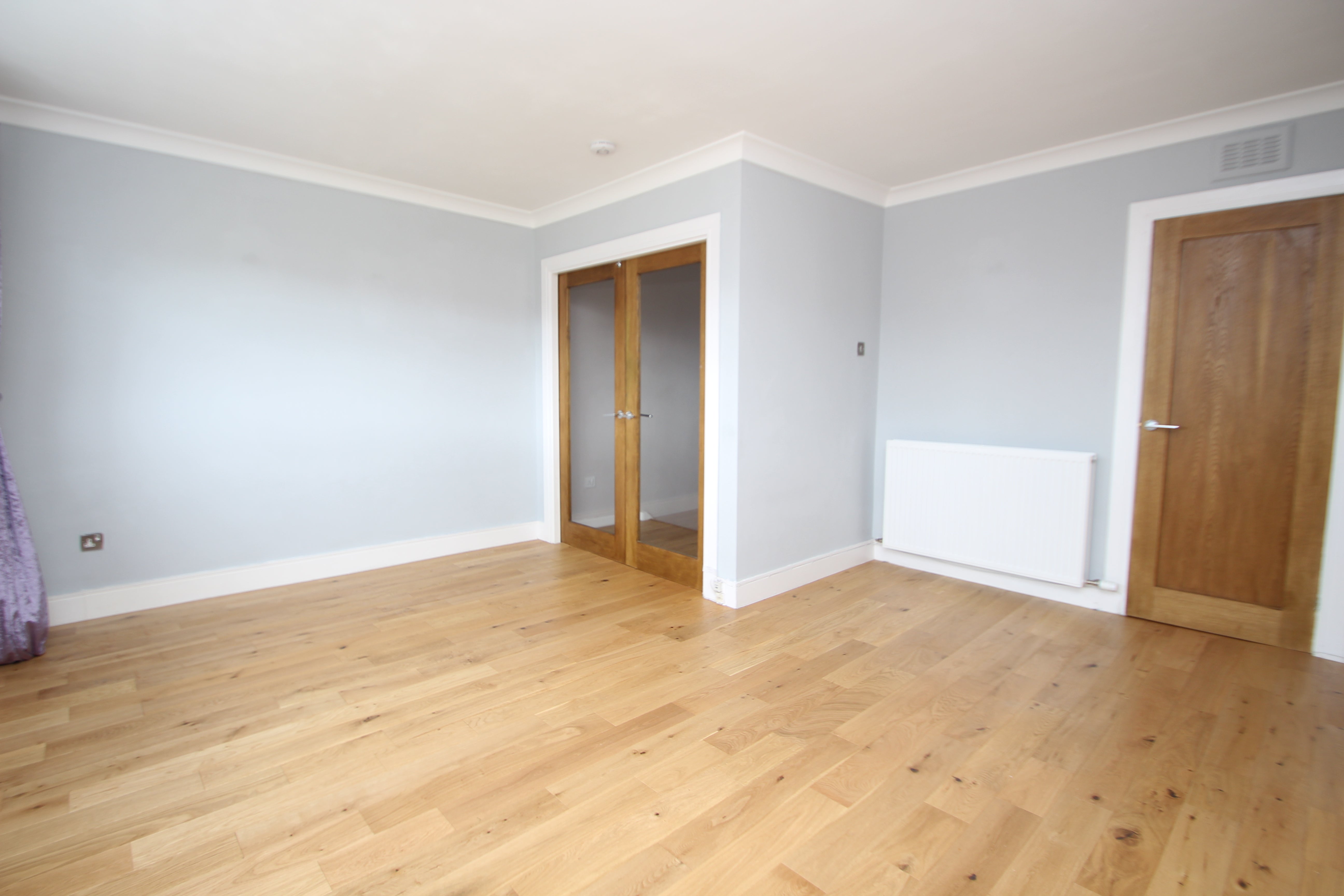 Flat Pitreavie Place in Glasgow
