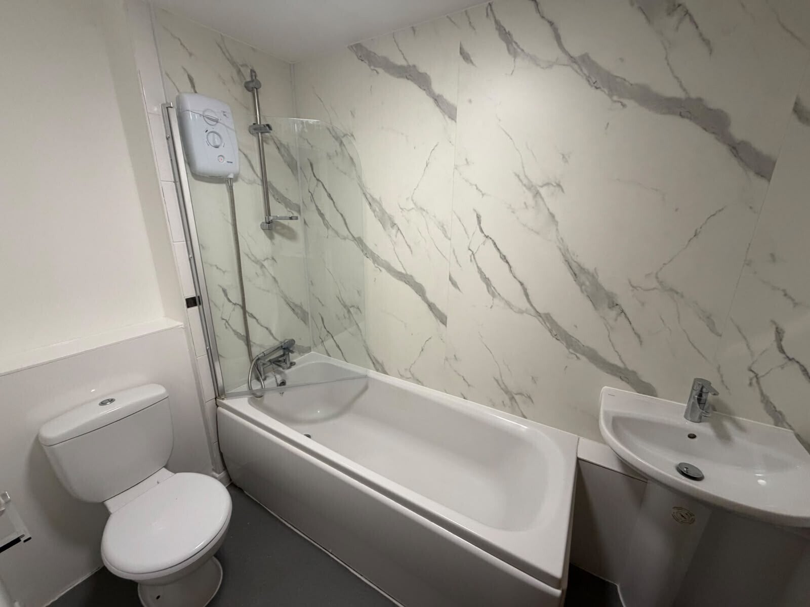 Flat Hollow Stone in Nottingham