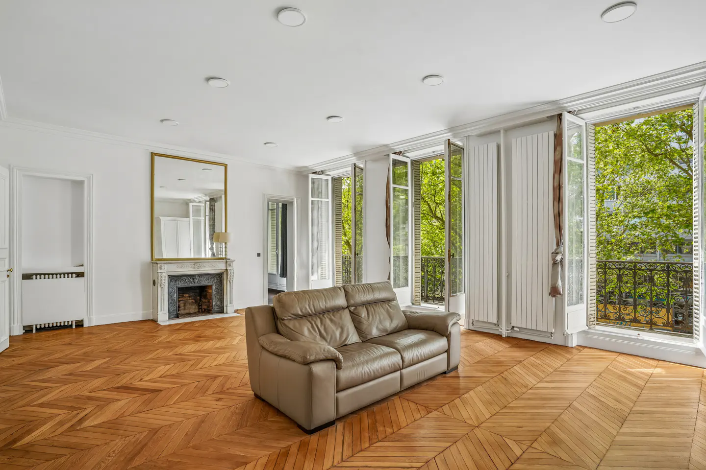 Appartement Avenue Marceau à Paris