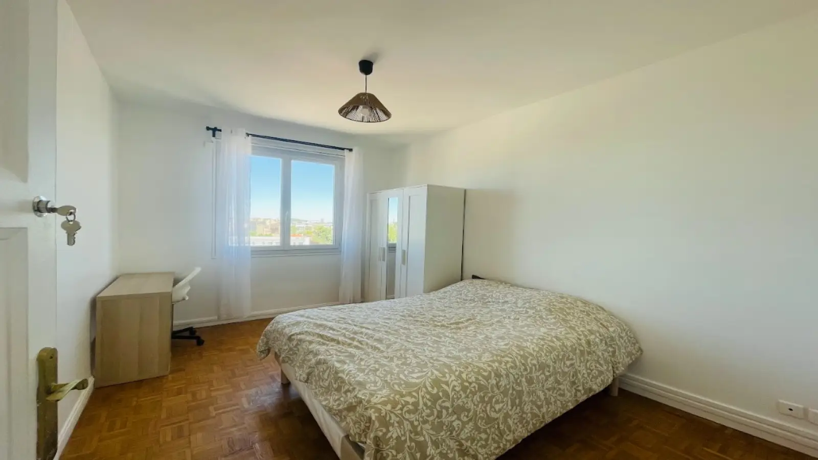 Room Rue Defresne-Bast in Argenteuil