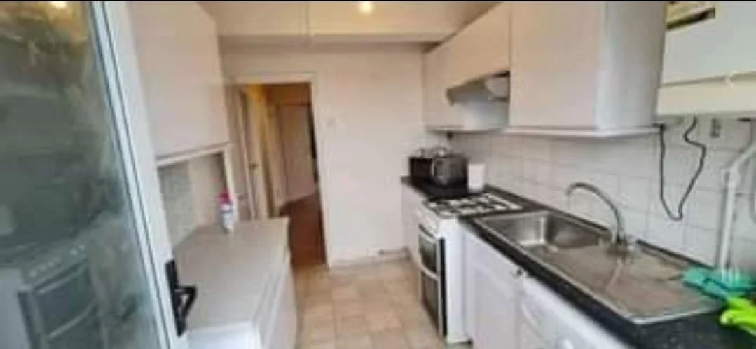 Room Bordars Road in Greater London