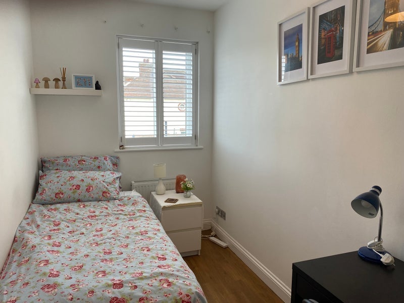Room Florence Court in Greater London