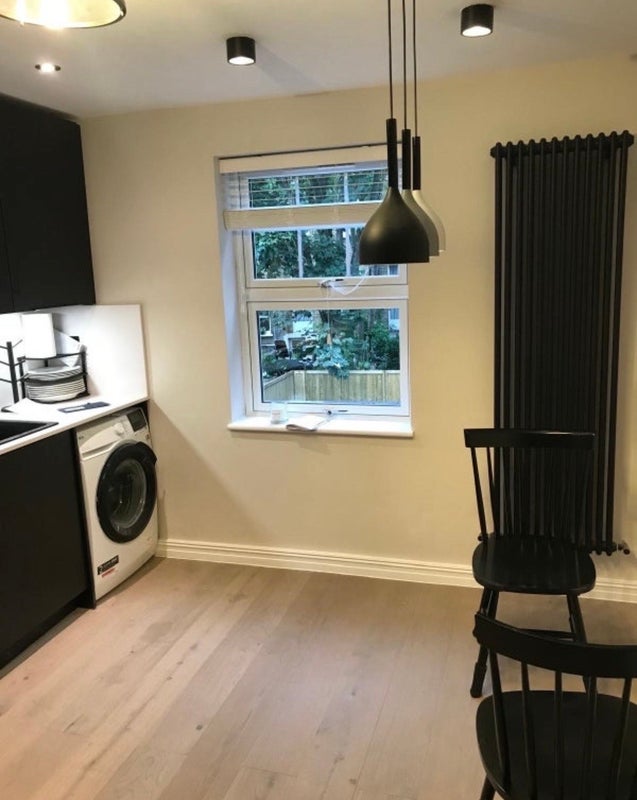 Room Forburg Road in Greater London