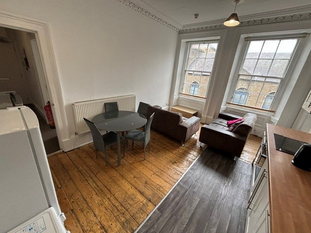 Room Castle Street in Dundee