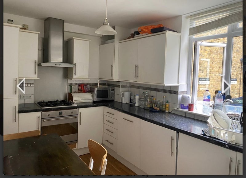 Room Hemming Street in Greater London
